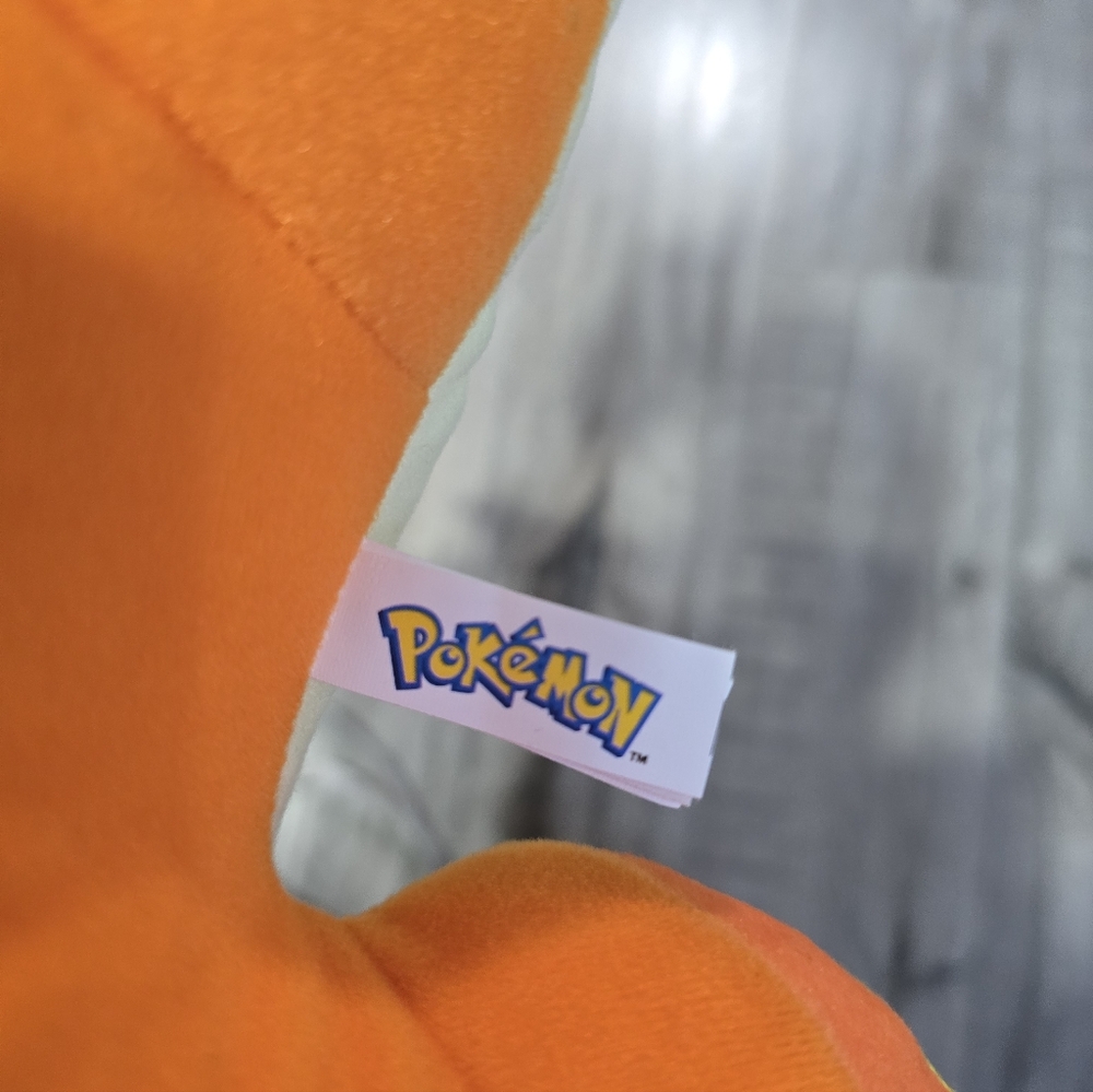 Pokemon Charmander Plush - Picture 6 of 11